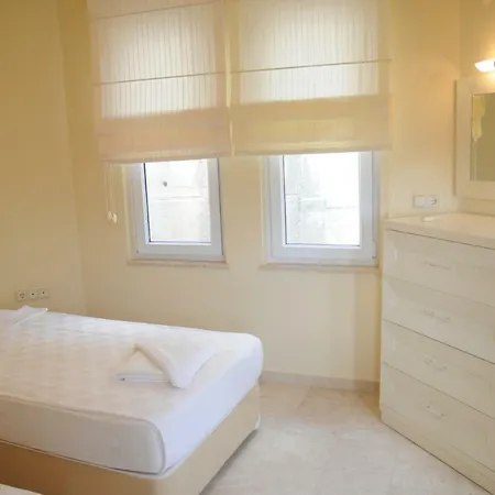Gold Private 3+1 With Free Aquapark Villa